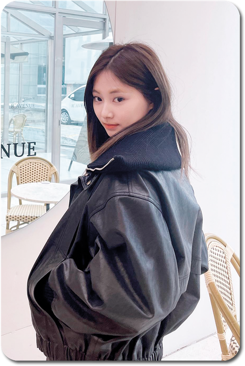 Карта #036 / Tzuyu (TWICE)