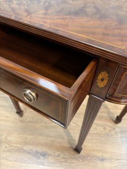 Консоль "Махагон"