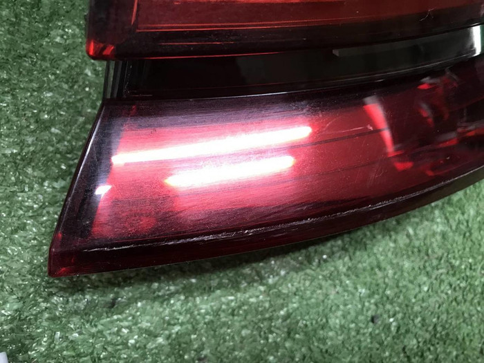 Фонарь правый внешний Porsche Panamera 971 (16-20)