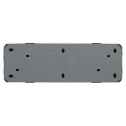 Розетка Intro Quadro 2-208-01 с заземлением четверная 4х2P+E 16А-250В IP20 ОУ белый