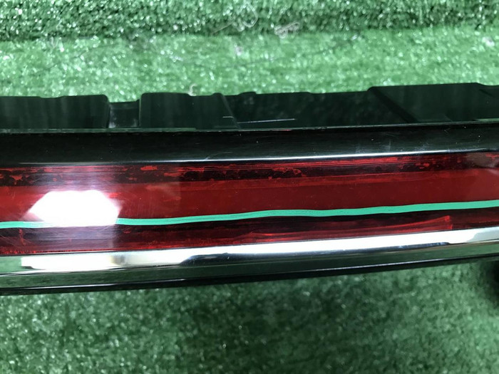 Фонарь крышки багажника Geely Monjaro (2021-н.в.)