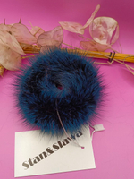 Норковая резинка для волос.