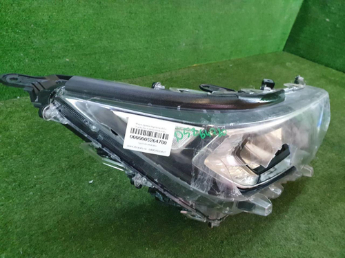Битая Фара правая Toyota RAV4 5 XA50 (2018-н.в.) LED