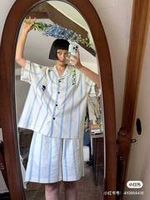 Халаты, пижамы, тапочки
