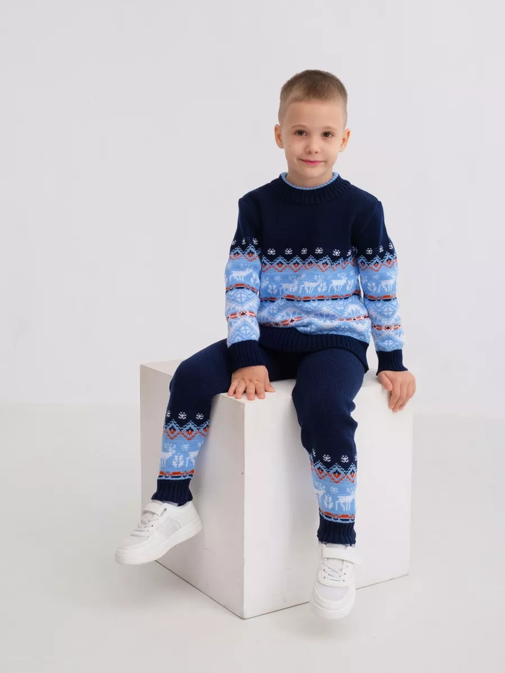 Джемпер вязаный