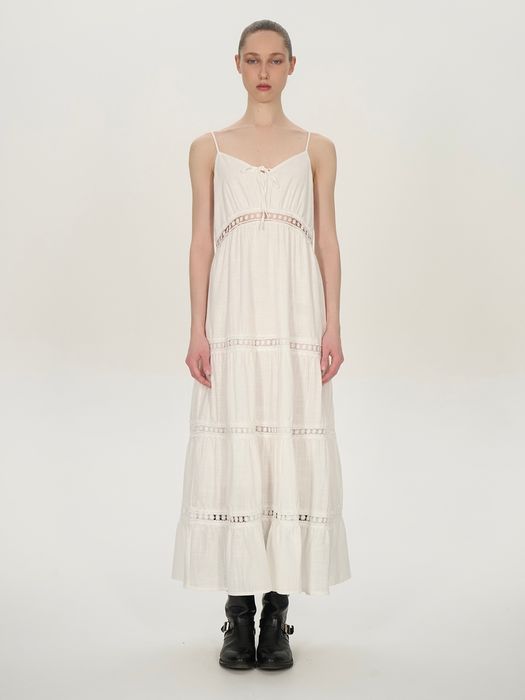 Платье на бретелях, белое