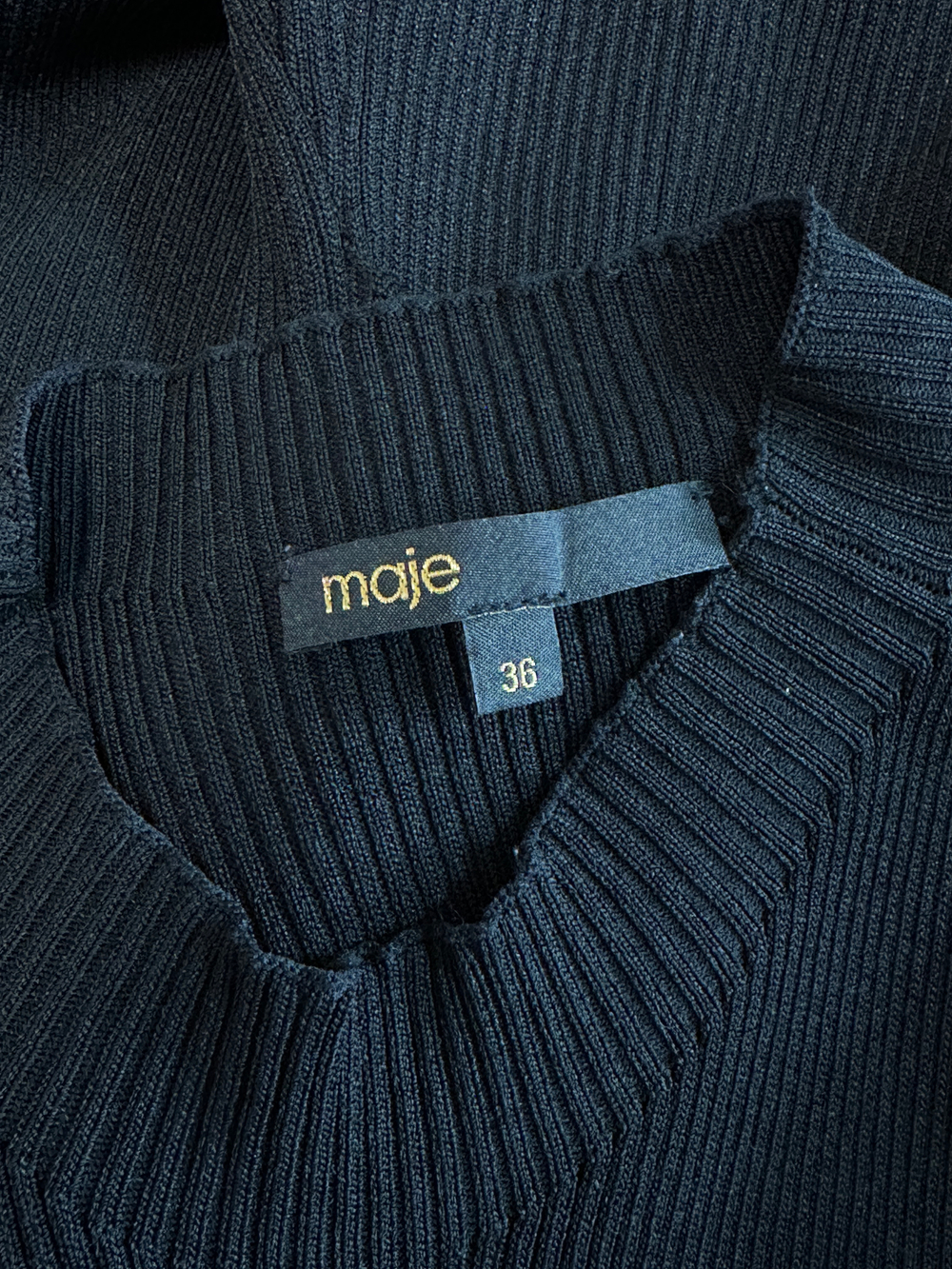 Платье Maje