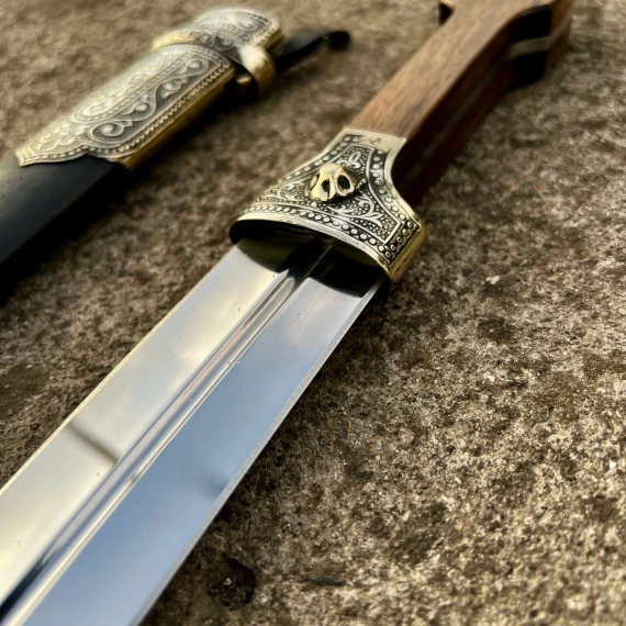 Кинжал кавказский из стали 65х13 (62см)
