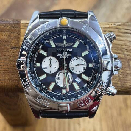 Часы Breitling