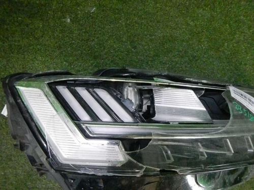 Битая Фара правая Audi A8 4 D5 (2017-н.в.) LED
