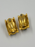 Клипсы с чёрными кабошонами