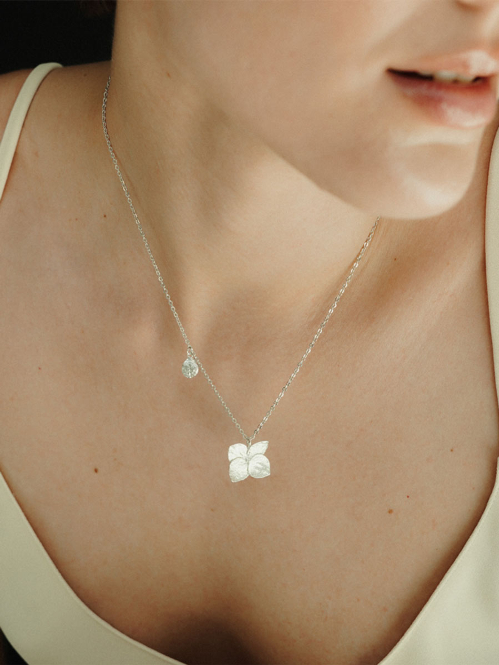 подвеска гортензия