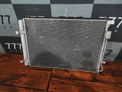 Радиатор кондиционера Solaris 1 / Rio 3 Б/У Оригинал 976061R000