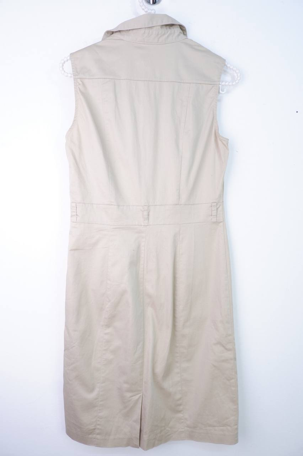 Платье H&M прямого кроя, маркировка 34 eur, на 40 размер