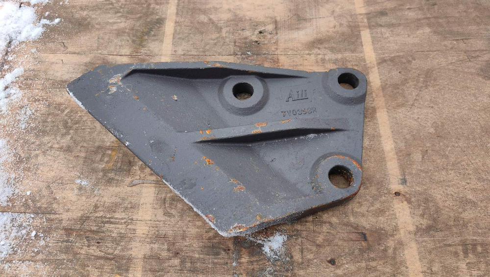 Бокорез CAT330 7Y-0358 правый