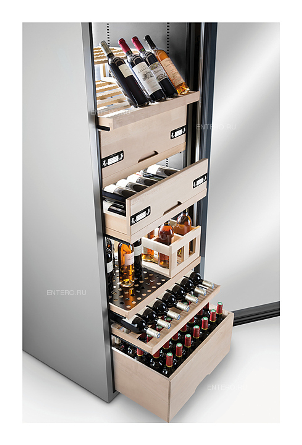 Винный шкаф La Sommeliere VIP265V