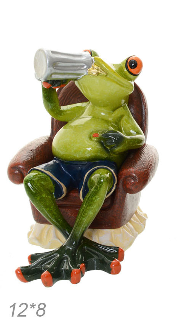 Статуэтка Лягушка в кресле, полистоун 12 см