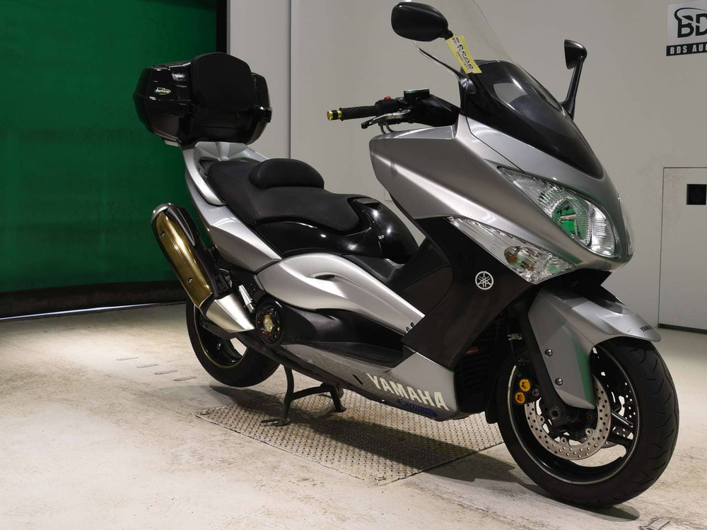Yamaha T-Max 500 2011