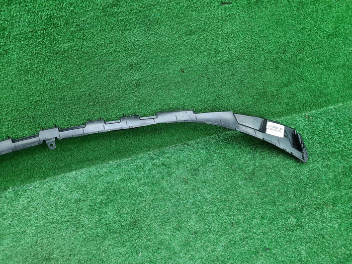 Кронштейн перед. бампера Mercedes C w206 21-нв AMG