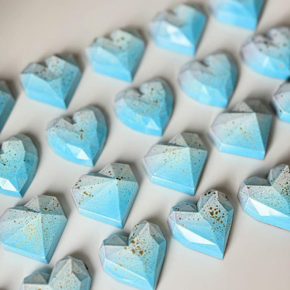 812 | Форма для шоколадных конфет &quot;Сердца и Грани - 2&quot; (275*175 мм)