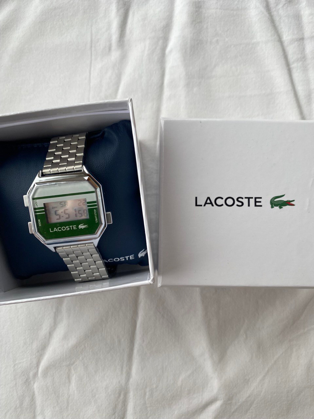 Часы Lacoste