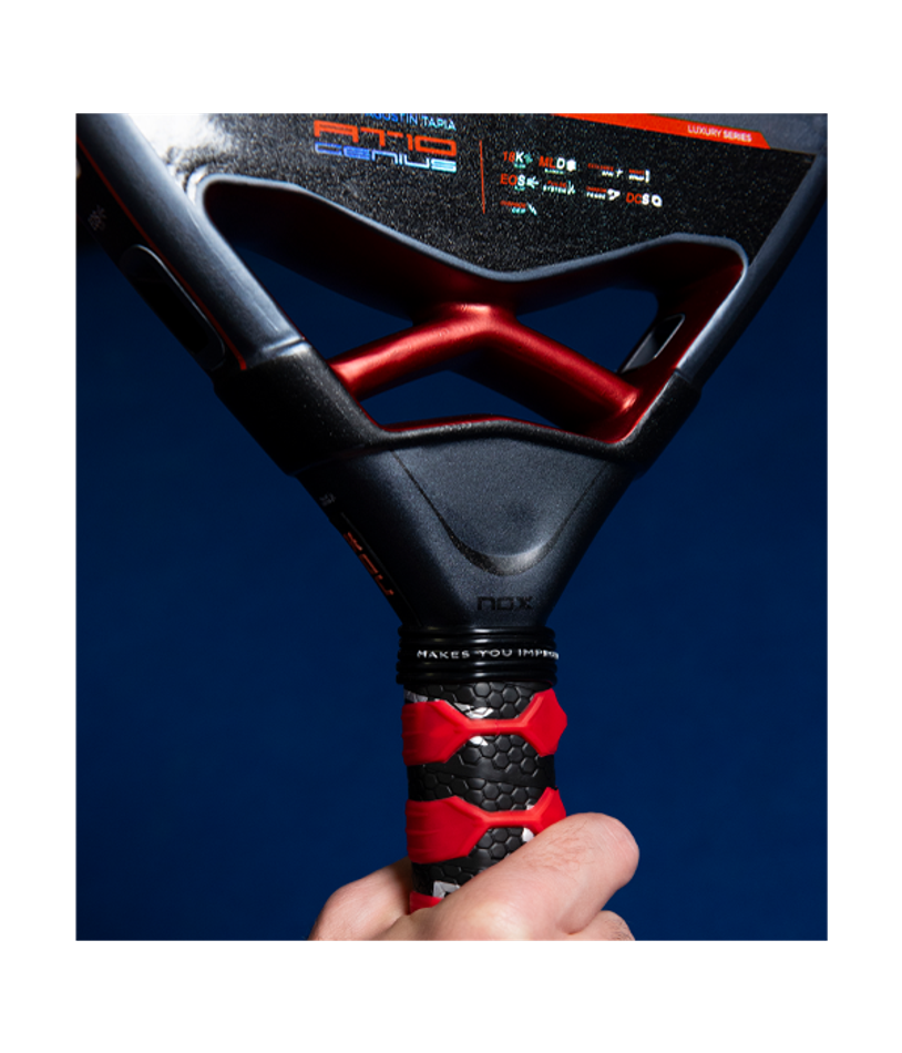 Ракетка NOX AT10 Genius 18K Alum 2025 — контроль и мощность