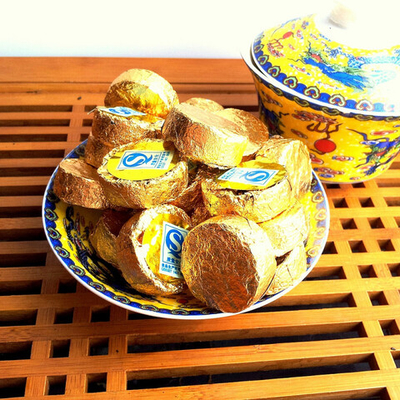 2008 Пуэр в таблетках "Золотой медальон" шу пуэр 100 г