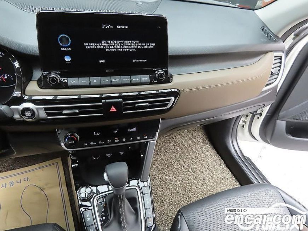Kia Seltos Бензин 1.6 Turbo 4WD (10.2021)