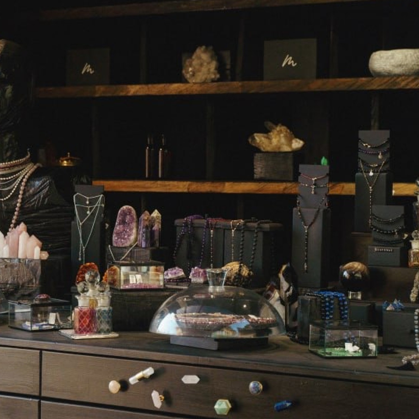 ПОГРУЖЕНИЕ В АТМОСФЕРУ МАГАЗИНОВ