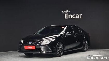 Toyota Camry (XV70) 2.5 XLE Hybrid (03.2022)