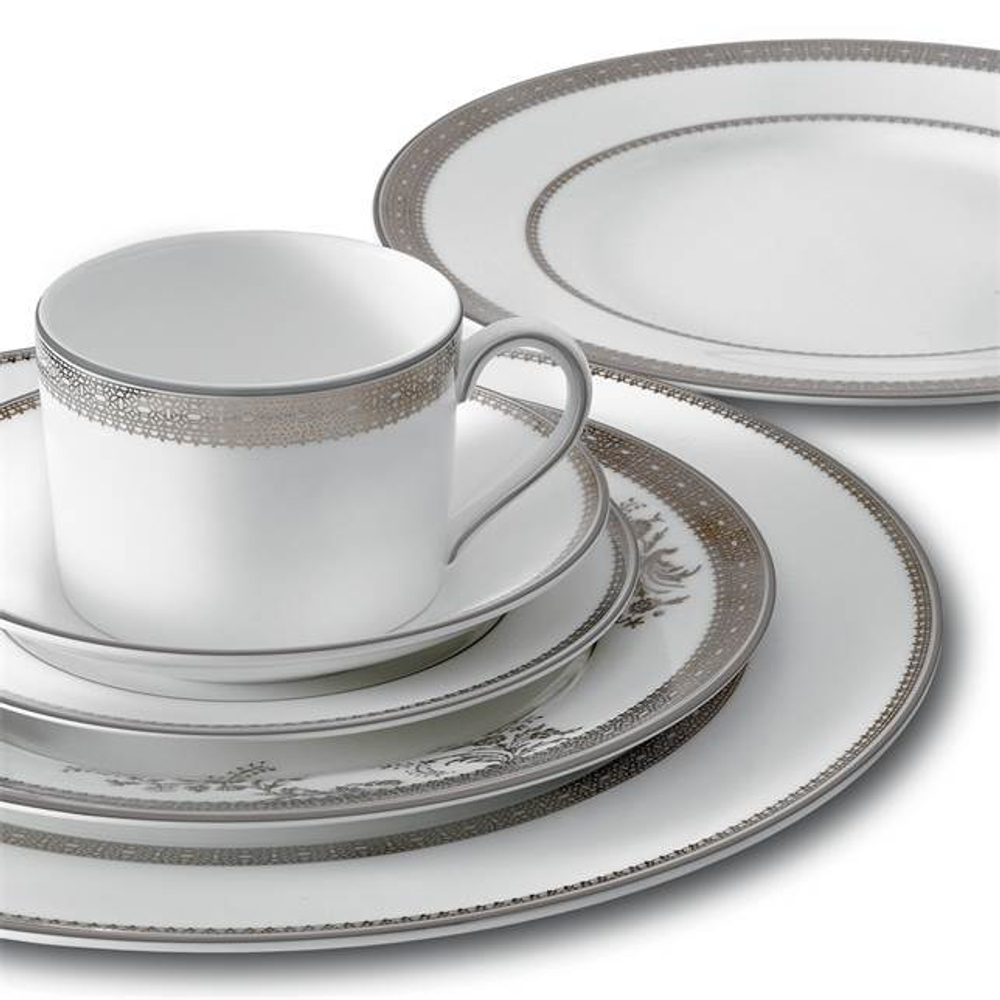 Wedgwood Тарелка глубокая Vera Wang Lace Platinum 23 см