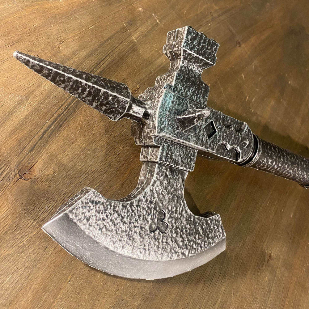 Топор с шипом (ЛАРП)