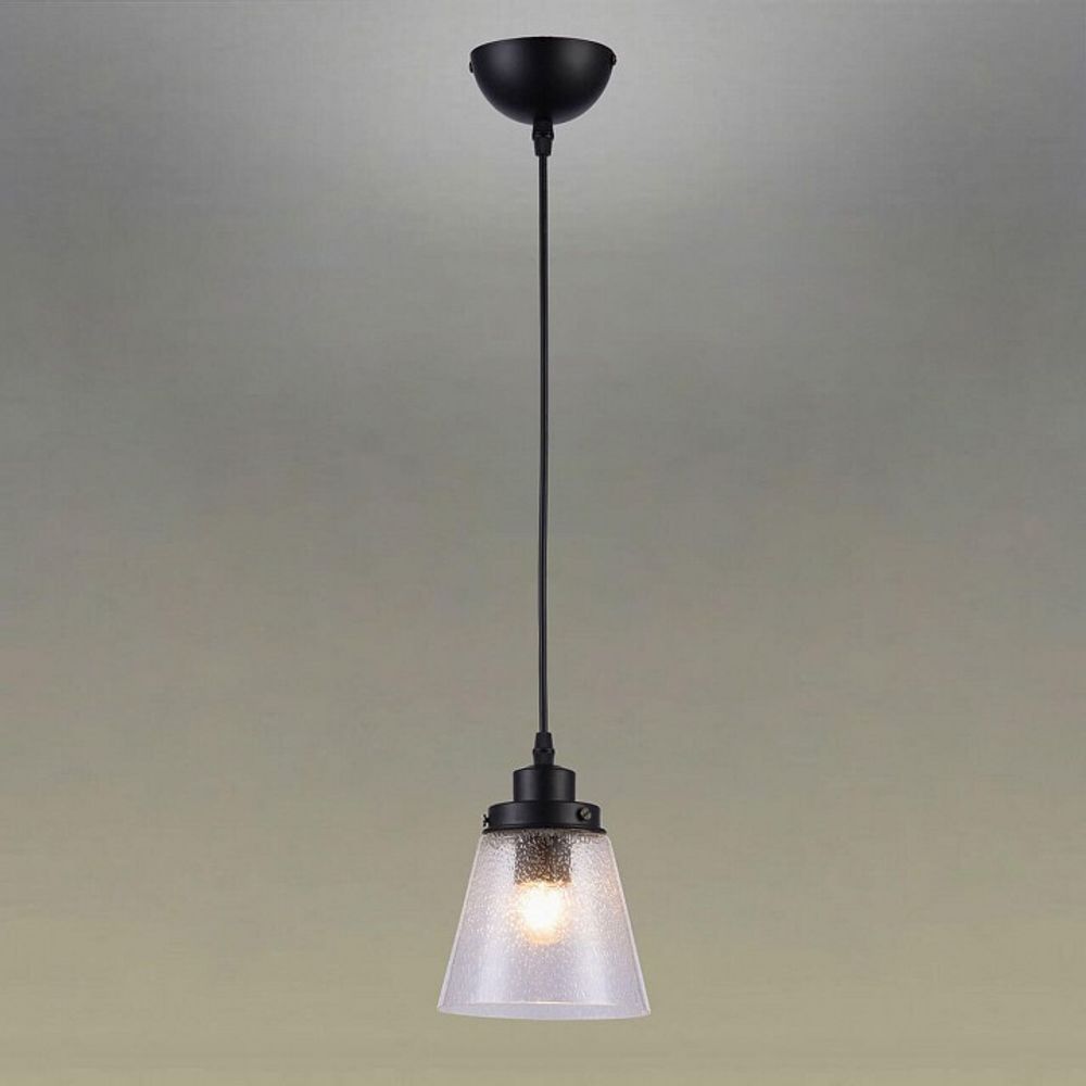 Светильник на штанге Omnilux Borgo OML-51006-01