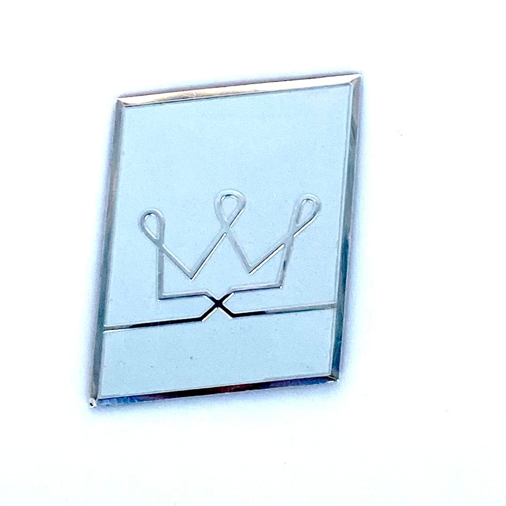 Наклейка Корона объемная полиуретановая (шильдик корона, 4,5х5,5см)