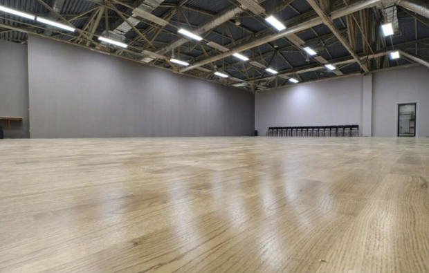 LOTOS | Танцевально-спортивный клуб / Зал