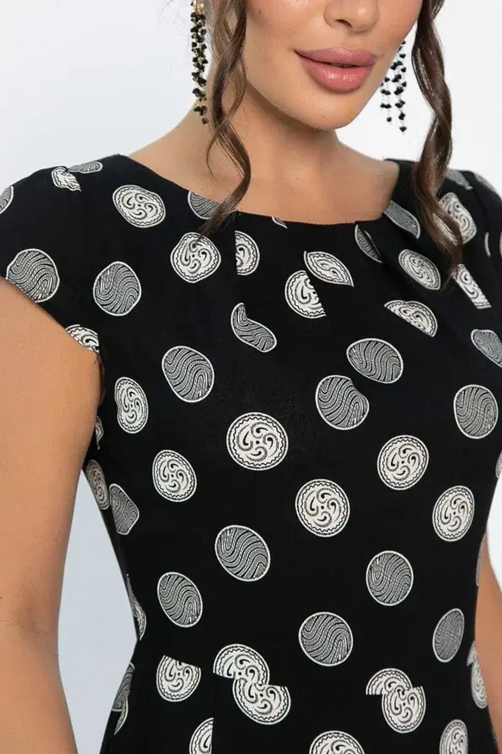 Платье Габриэль (черное/круги) П13953-10М LT Collection