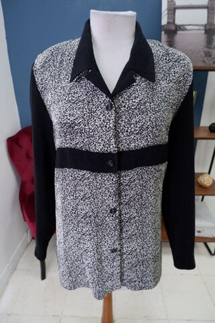 Блузка пестрая красивая 46 размер