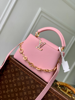 Louis Vuitton Capucines BB
