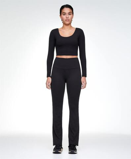 OYSHO Брюки клеш с высокой посадкой Flare Comfortlux High Rise, черный