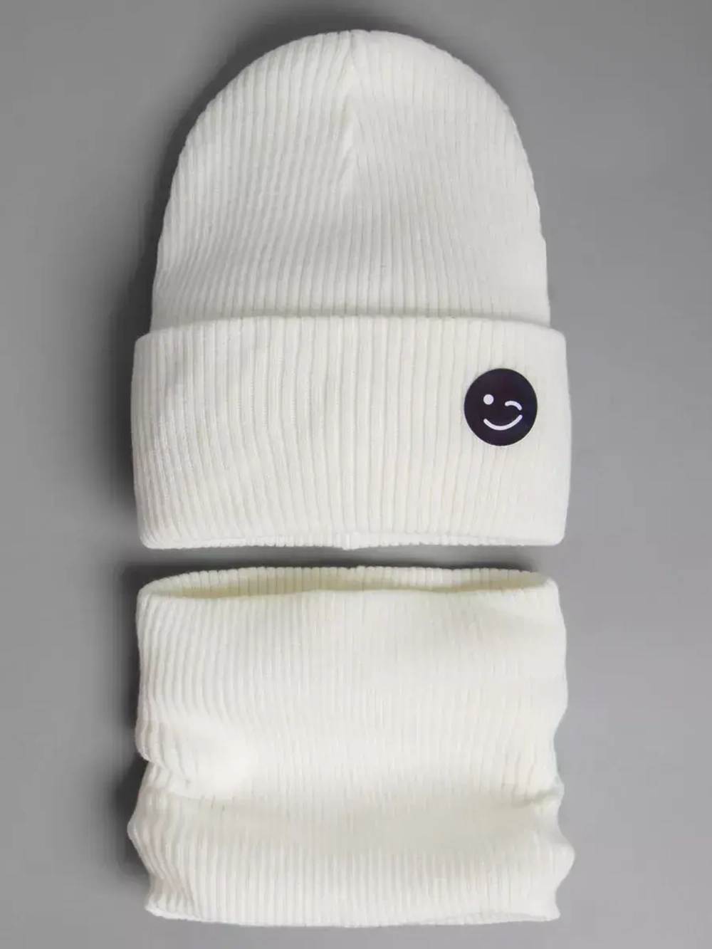 Шапка и снуд детская на осень