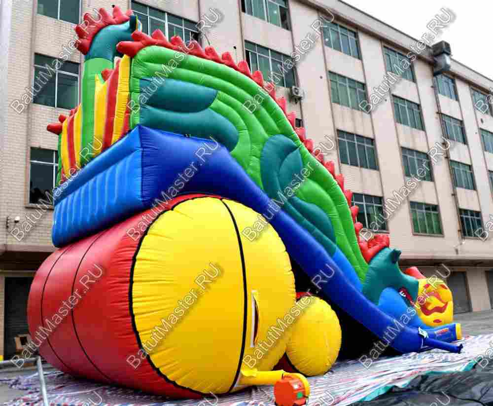 Коммерческий надувной батут-горка "Огненный дракон" 15*7*9 м