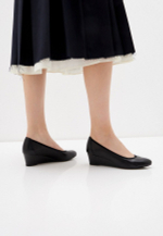 Лодочки Tamaris на танкетке