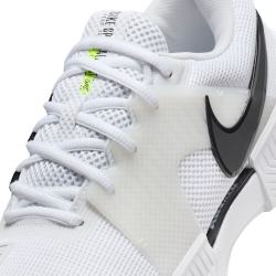 Женские теннисные кроссовки Nike Zoom GP Challenge 1 - white/black/white