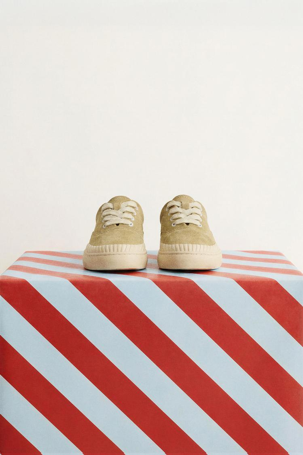 ZARA КОЖАНЫЕ КЕДЫ, ЗЕЛЕНЫЙ ХАКИ