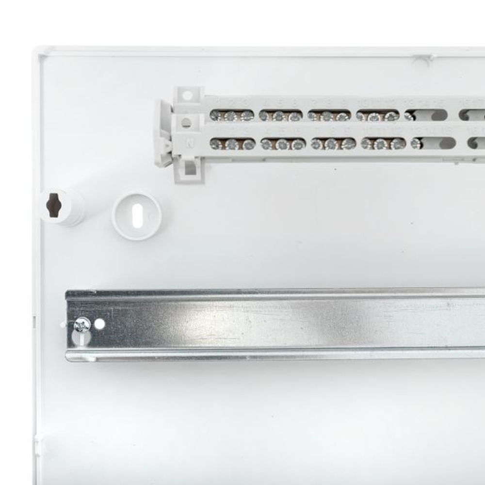Щит распределительный навесной Unix 4х18мод. IP41 бел. дверь PROxima EKF ux-4x18-nw