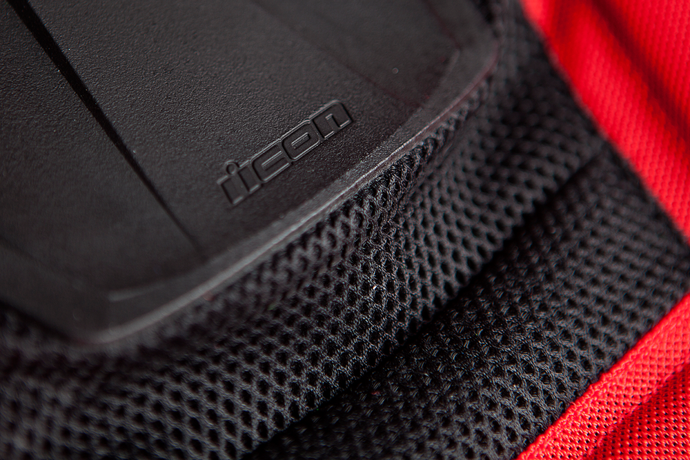 Мотокуртка - ICON OVERLORD RESISTANCE (текстиль, красная)