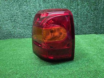 Фонарь левый внешний Toyota Land Cruiser 200 12-15