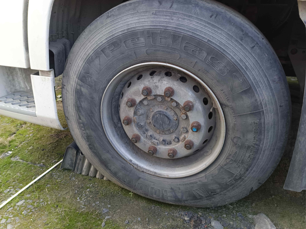 DongFeng DFH 4x2 Седельный тягач DFH4180 (Дизельный, 13,5 л, 518 л.с., АТ)