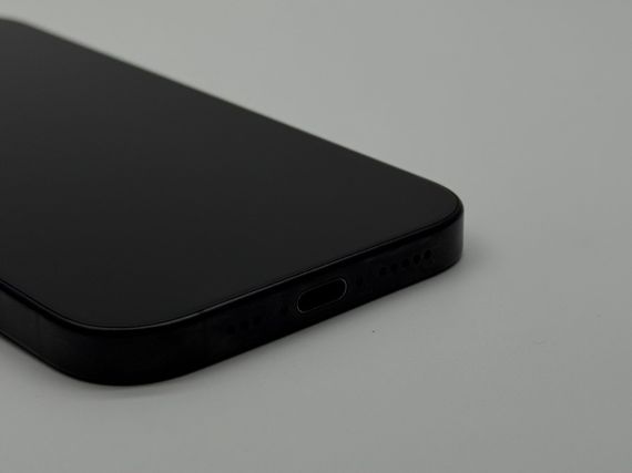 iPhone 16 Pro 256Gb Black Titanium