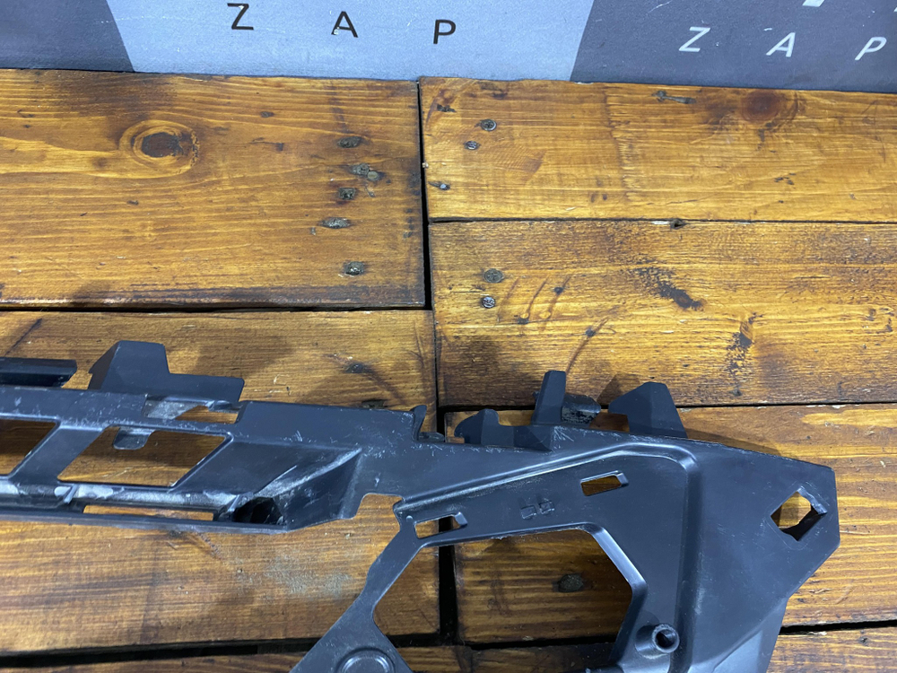 Кронштейн переднего бампера левый Skoda Kodiaq 16-22 Б/У Оригинал 565807055